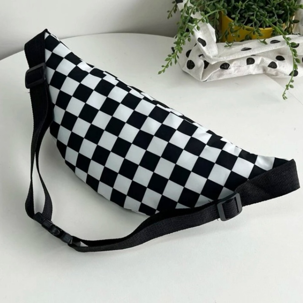 Checkered Pattern Front Pockets Release Buckle Ad… - image 6